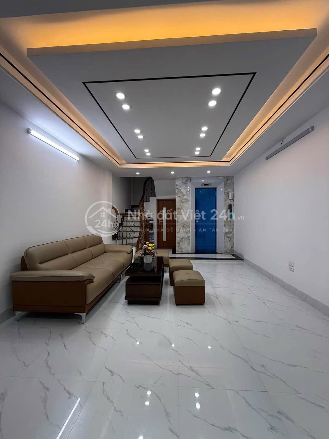 🏡💰10.x Tỷ có Siêu Phẩm #Lê_Duẩn -Trung tâm #Đống_Đa - 35M - 7 Tầng - Thang máy - Mt:4M  - 20M ra